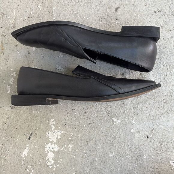 Alohas Black Leather Loafers - Picture 2 of 7